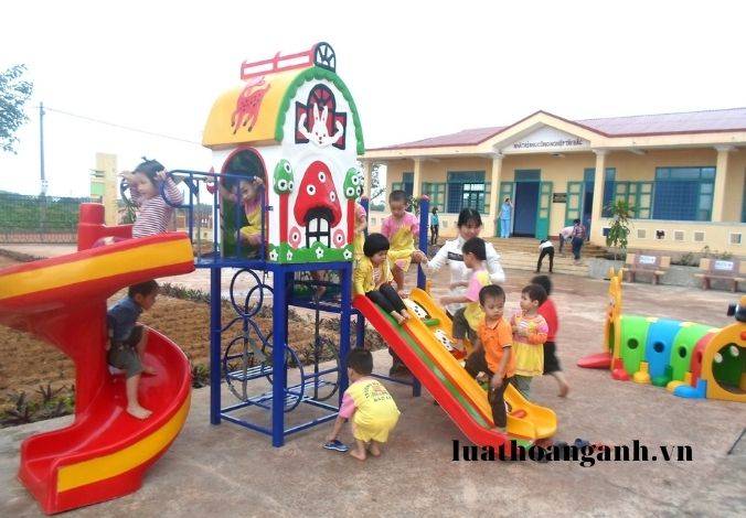 Giúp đỡ, hỗ trợ của người sử dụng lao động về việc gửi trẻ, lớp mẫu giáo cho người lao động như thế nào?