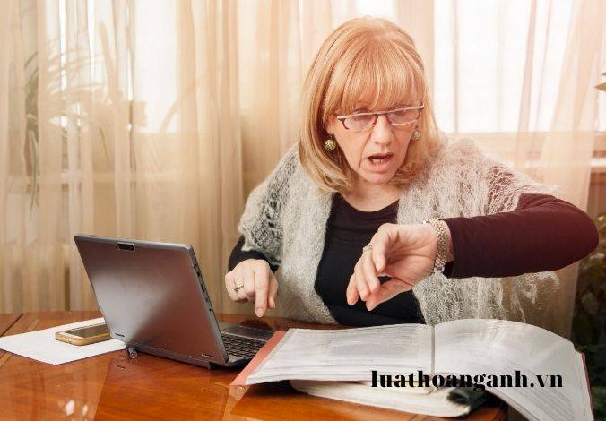 Tội xâm phạm quyền bình đẳng giới là gì?