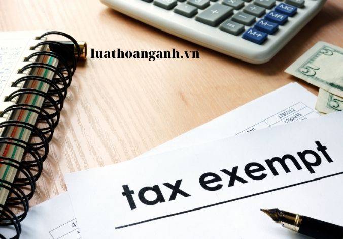 Quy định về miễn thuế đối với quà biếu, quà tặng?