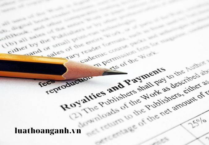 Chi phí vận chuyển và chi phí liên quan đến việc chuyển quyền sở hữu trong hợp đồng mua bán tài sản?