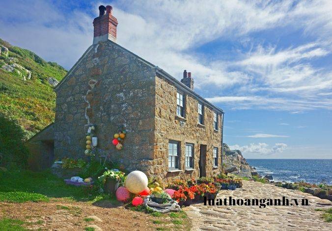 Quyền và nghĩa vụ của các bên trong hợp đồng thuê nhà, công trình xây dựng là gì? 