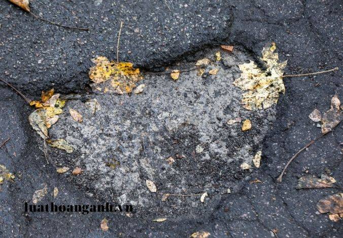 Thời kỳ 2021 - 2030, định hướng đến năm 2050, Chiến lược phát triển vật liệu xây dựng đối với gạch gốm ốp lát là gì? 