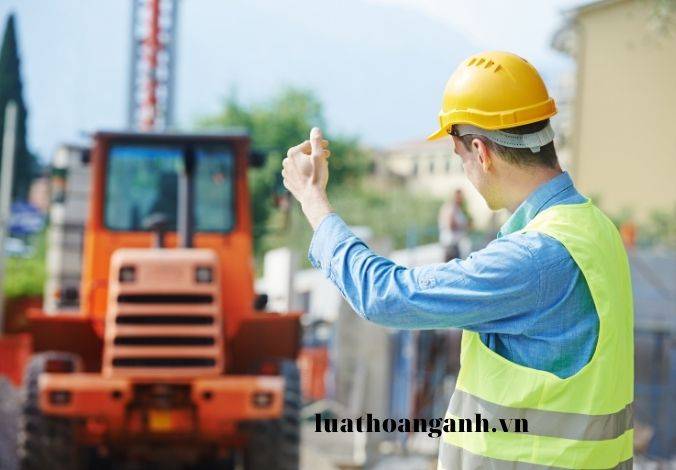 Các quy định của pháp luật về việc di dời, phá dỡ công trình xây dựng là gì? (P1)