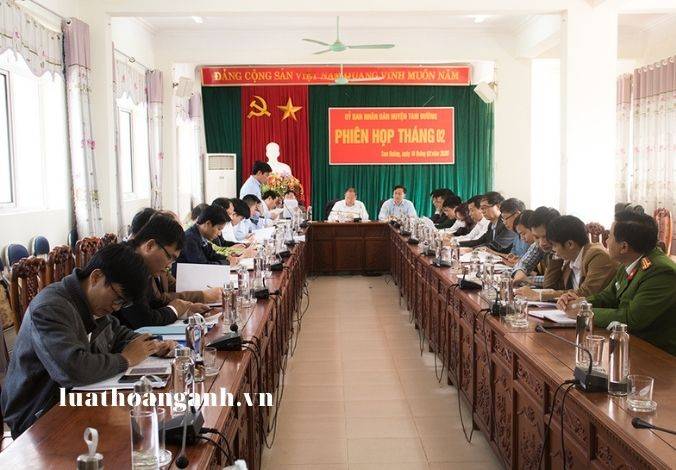 Trách nhiệm chủ tọa phiên họp Ủy ban nhân dân là gì?