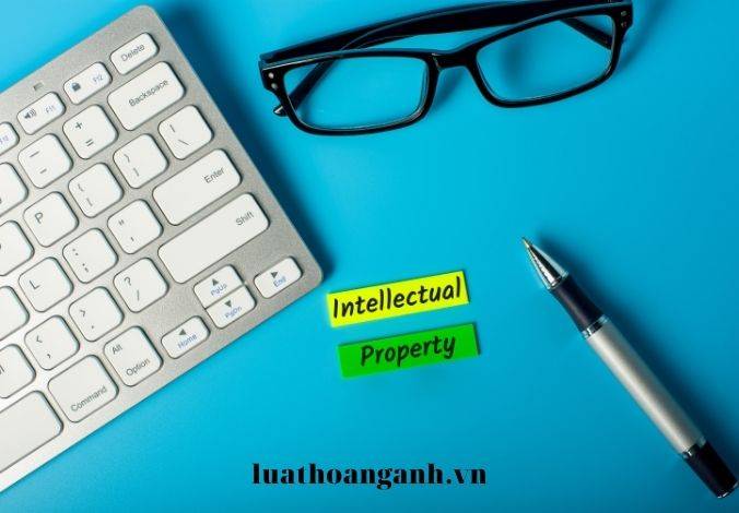 Điểm giống và khác nhau giữa quảng cáo thương mại và trưng bày, giới thiệu hàng hóa, dịch vụ là gì?