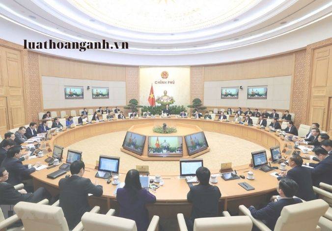 Trách nhiệm của Bộ Quốc phòng và công dân trong quản lý nhà nước về biên giới quốc gia ?