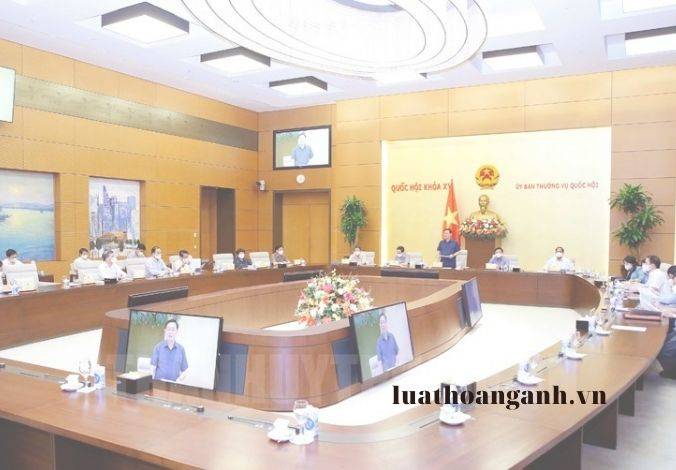 Chế độ phục vụ trong Công an nhân dân ?