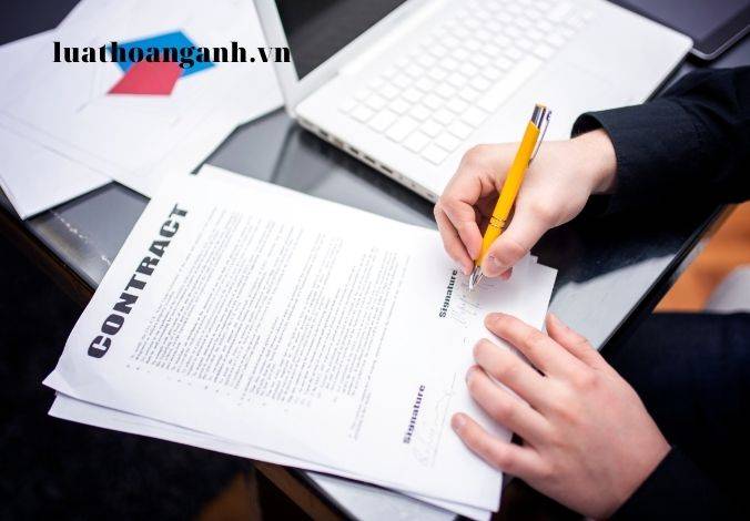 Vi phạm quy định về chứng thực hợp đồng, giao dịch bị xử phạt như thế nào? 