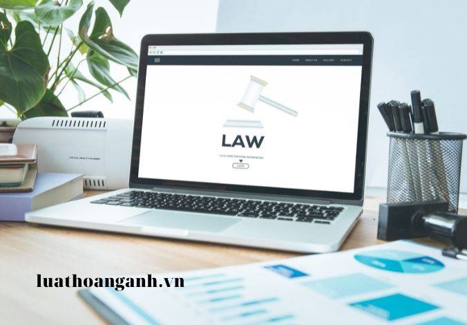 Vi phạm quy định về nghĩa vụ của ngân hàng nơi doanh nghiệp, hợp tác xã bị áp dụng thủ tục thanh lý có tài khoản bị xử phạt như thế nào?