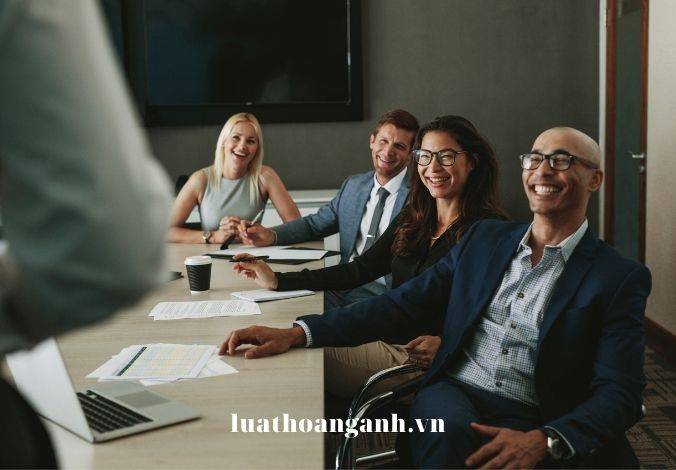 Thông báo tuyển dụng và tiếp nhận Phiếu đăng kí dự tuyển như thế nào?