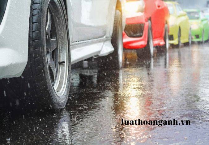Trách nhiệm của cơ quan cấp phép bay cho các chuyến bay thực hiện hoạt động bay dân dụng là gì?